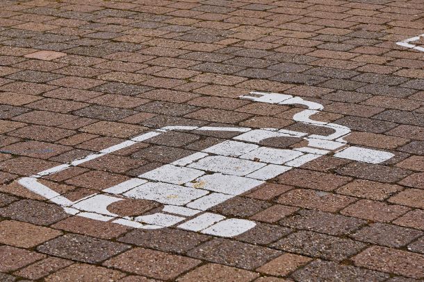 parkplatz für elektroautos
